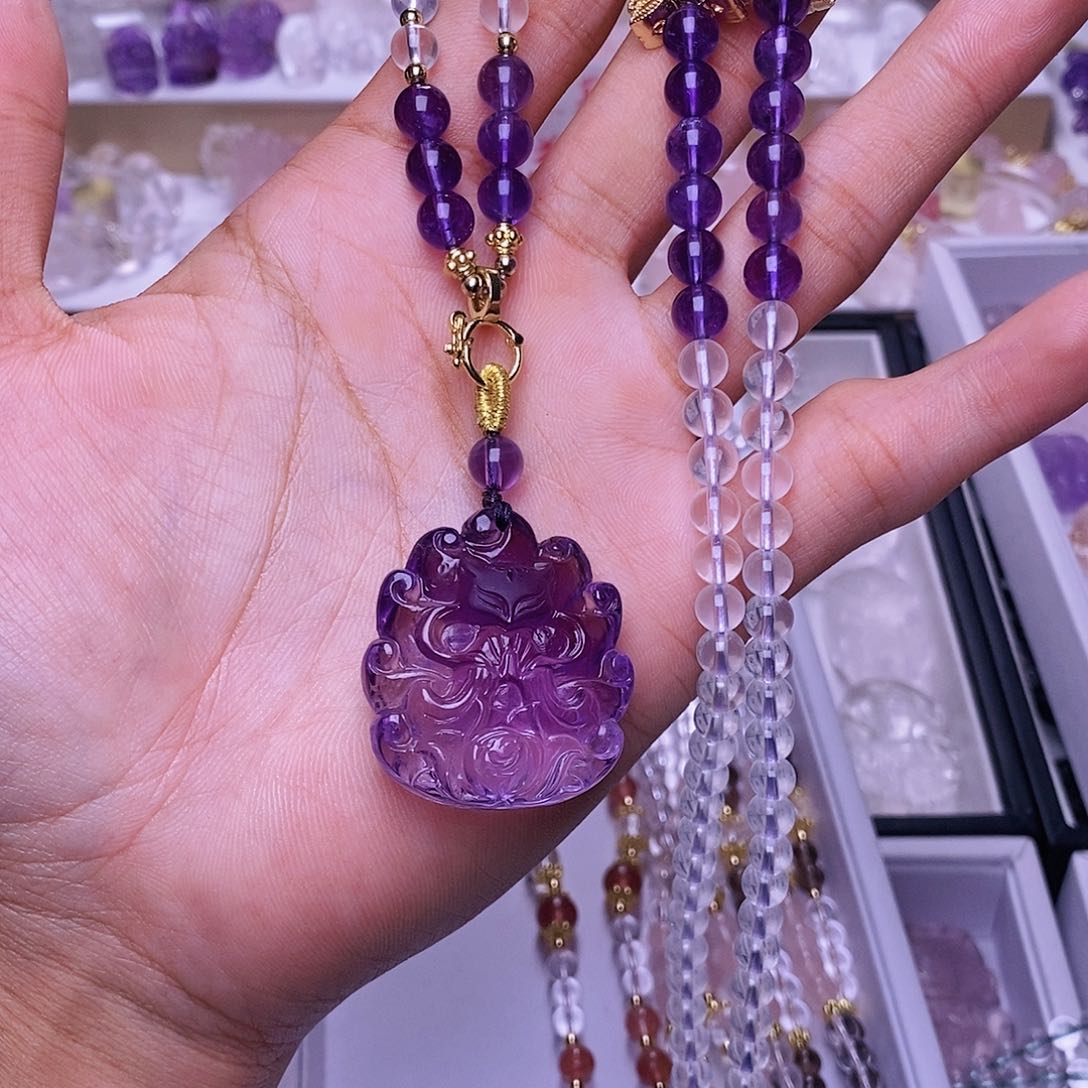 水晶颈饰未镶嵌淳*亮紫水晶狐牌