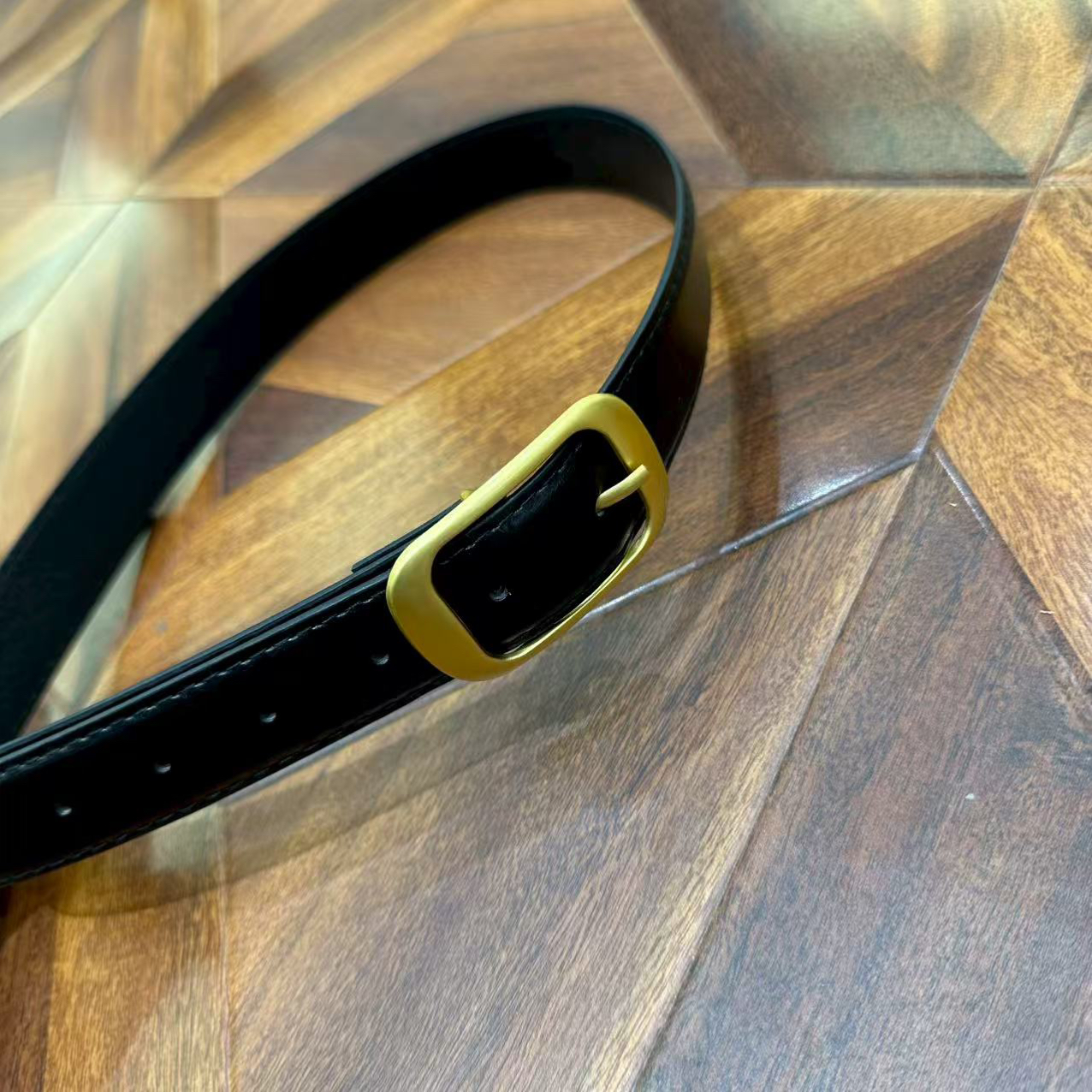 【 Wan wan】长方形扣头牛皮腰带