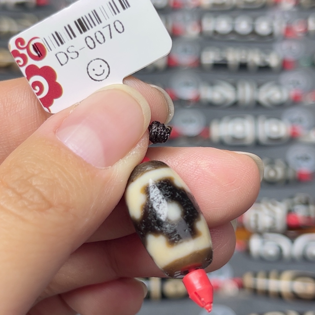 玛瑙/玉髓颈饰未镶嵌清**暖