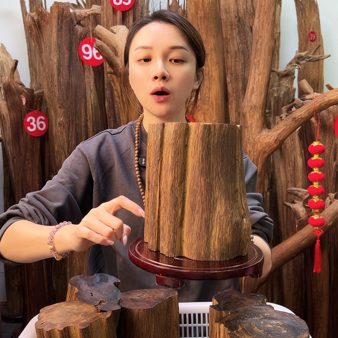 沉香碎屑沉香天然沉香原材料高品质