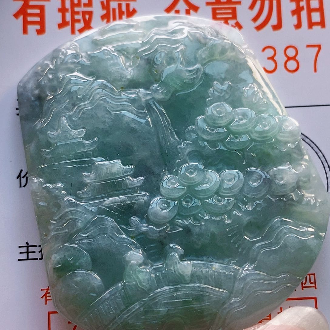 吊坠(不含链)未镶嵌翡翠