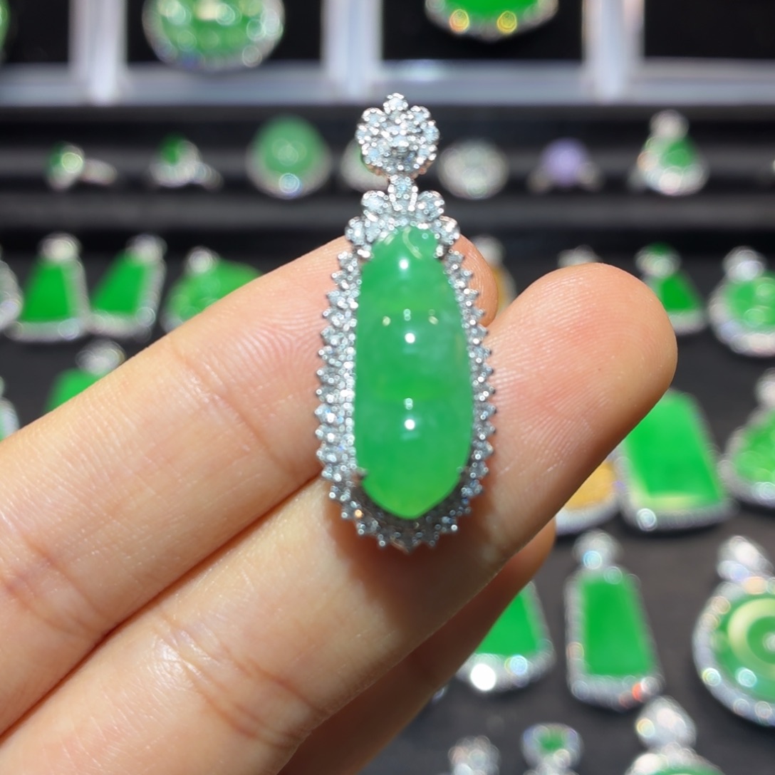 翡翠18K金镶嵌吊坠(不含链)翡翠