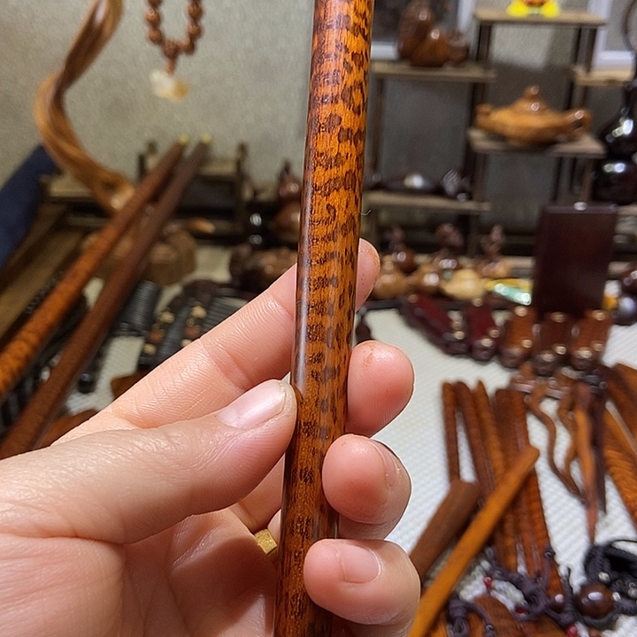 南美蛇纹木小棍一根