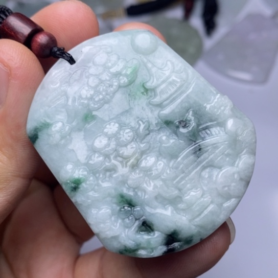 翡翠未镶嵌颈饰翡翠