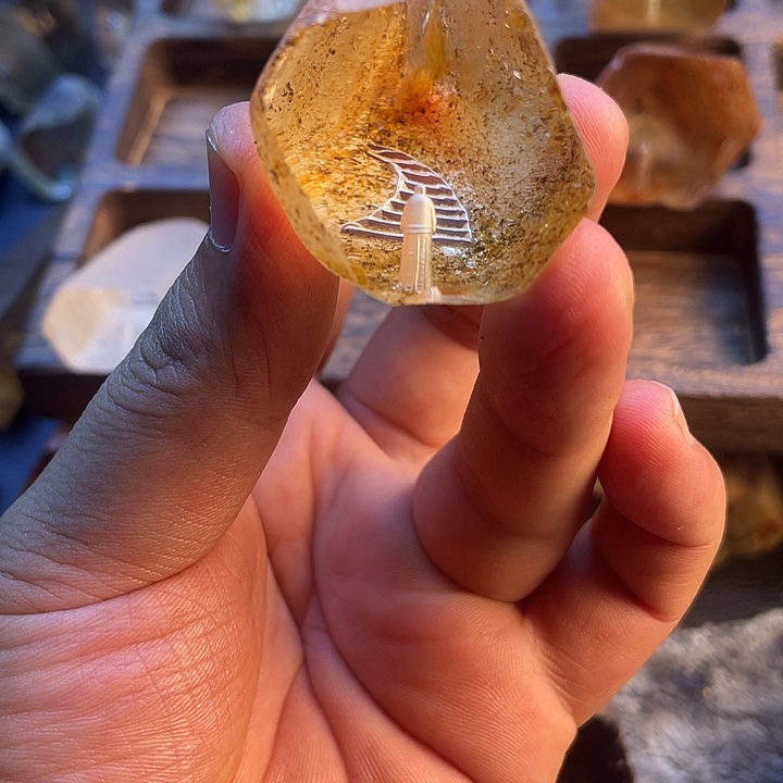 未镶嵌珠宝半成品水晶