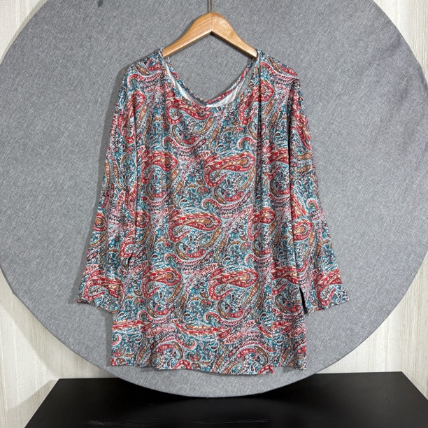 316夏季新款花色复古印花圆领时尚休闲T恤