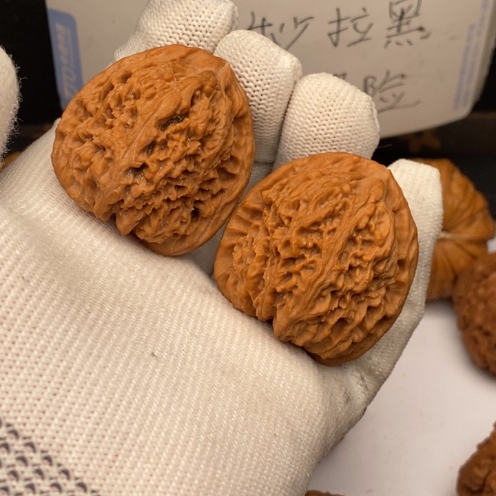 把件文玩核桃三角南疆石38