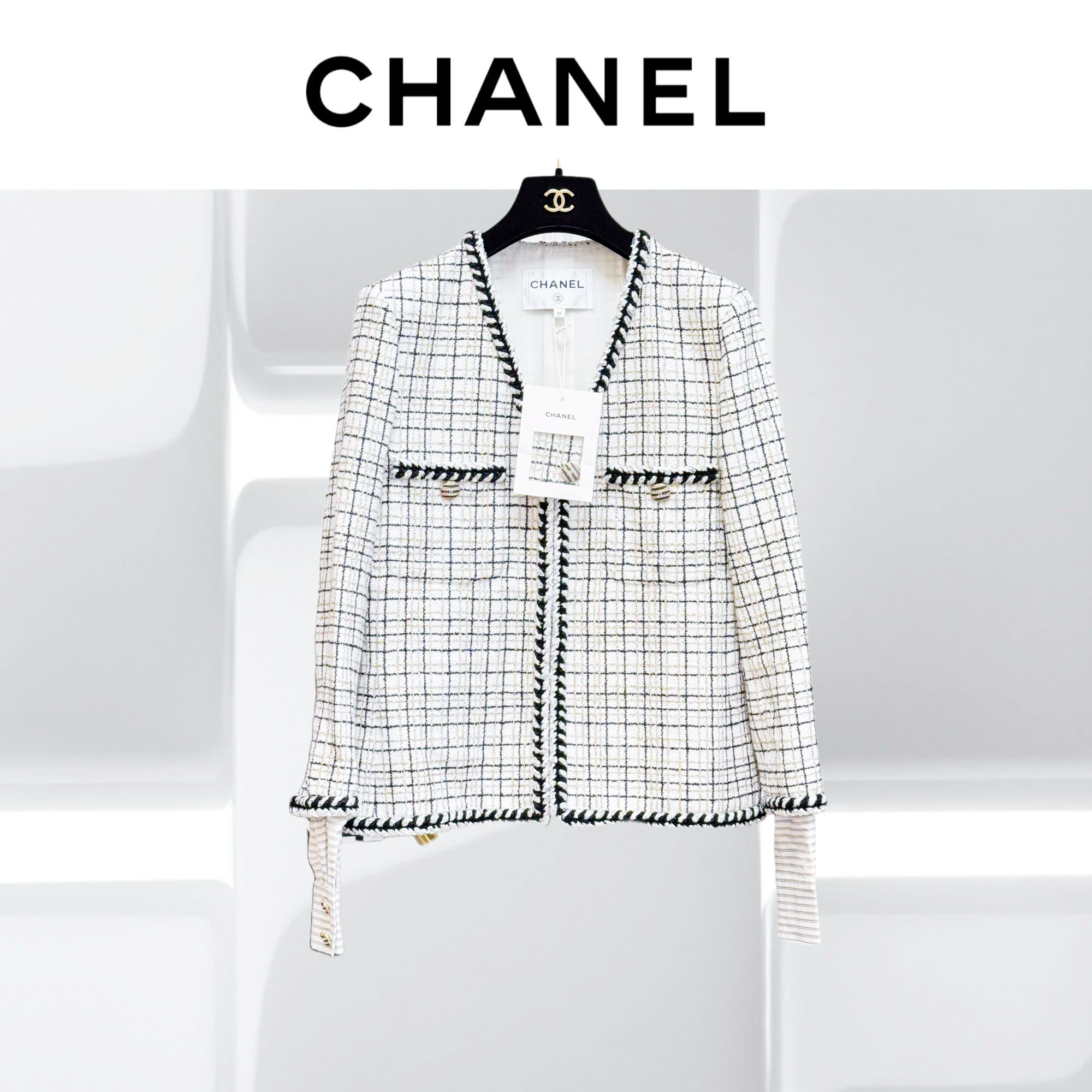 99新 Chanel/香奈儿 36码24C金丝格纹拼黑白滚边V领外套