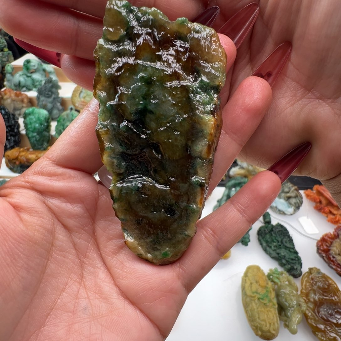 未镶嵌定制翡翠天然缅甸