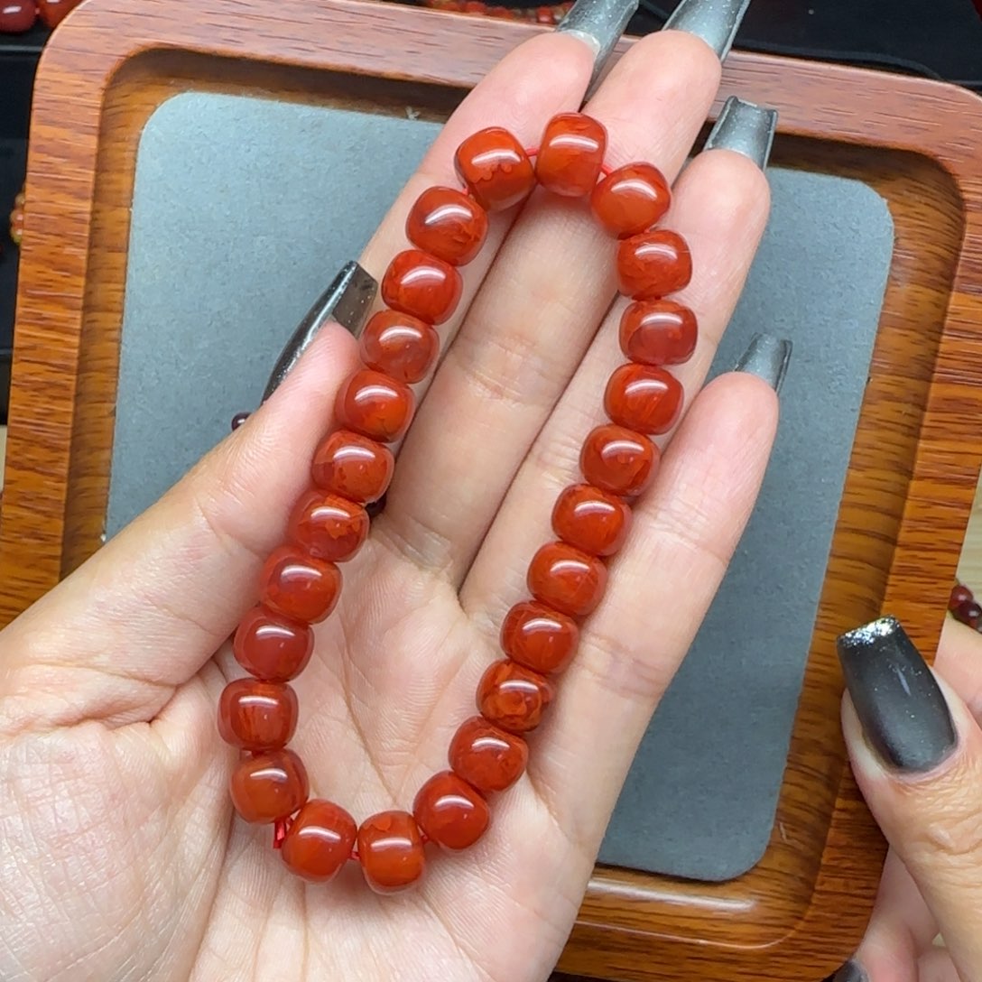 未镶嵌配饰南红玛瑙