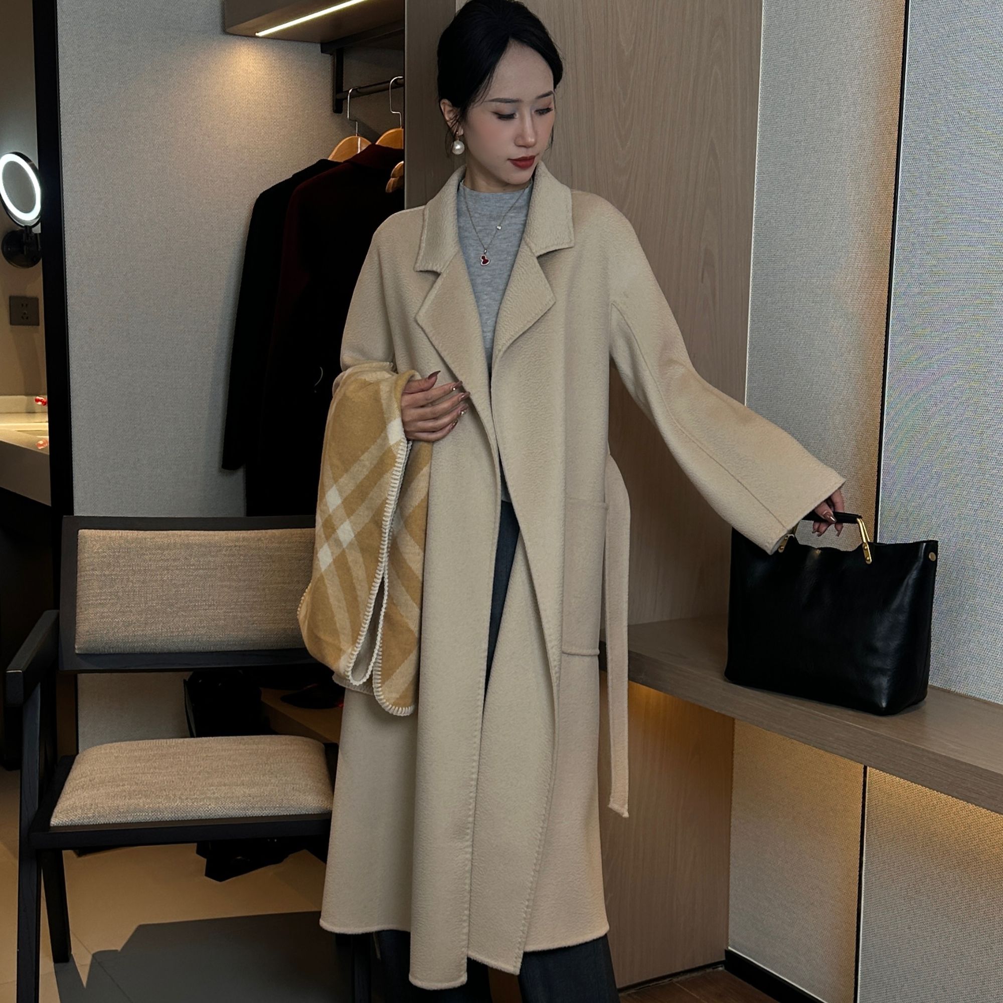 2024年新款双面呢外套时尚气质中长款女羊毛大衣