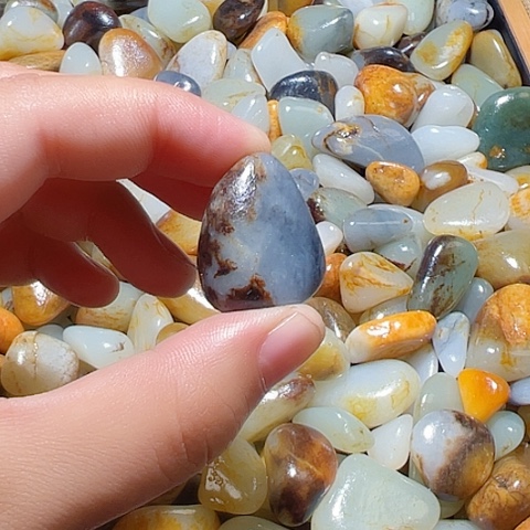 和田玉（糖玉）未镶嵌颈饰12.6克