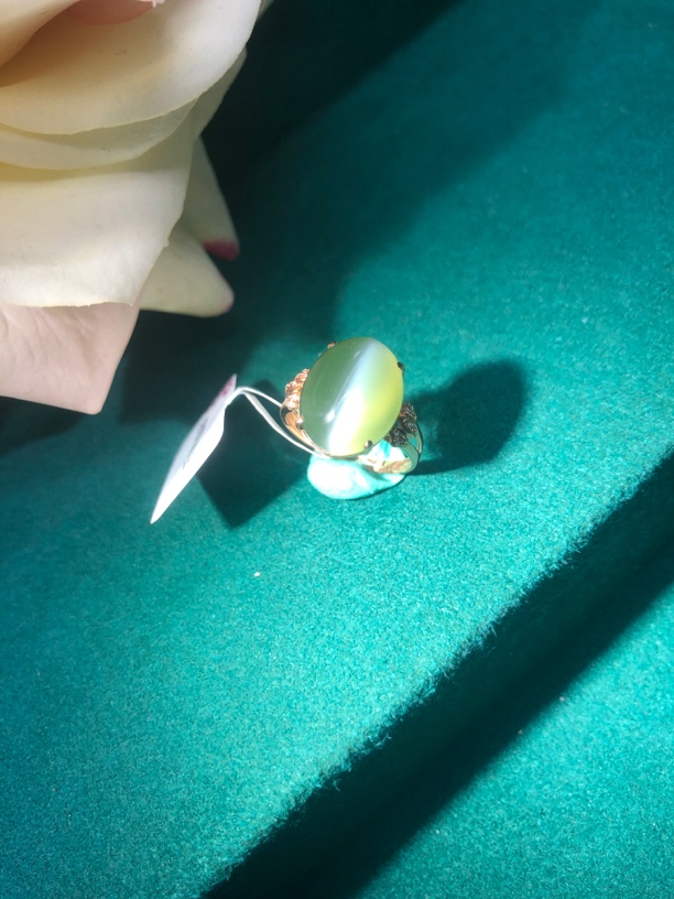 18k碧玉戒指时尚经典苹果绿