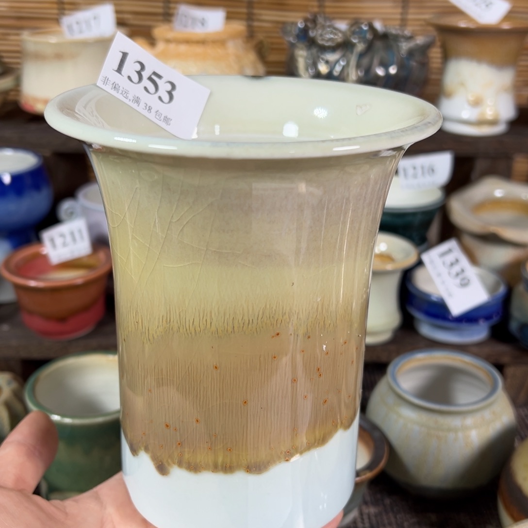 陶瓷口11高13。景德镇