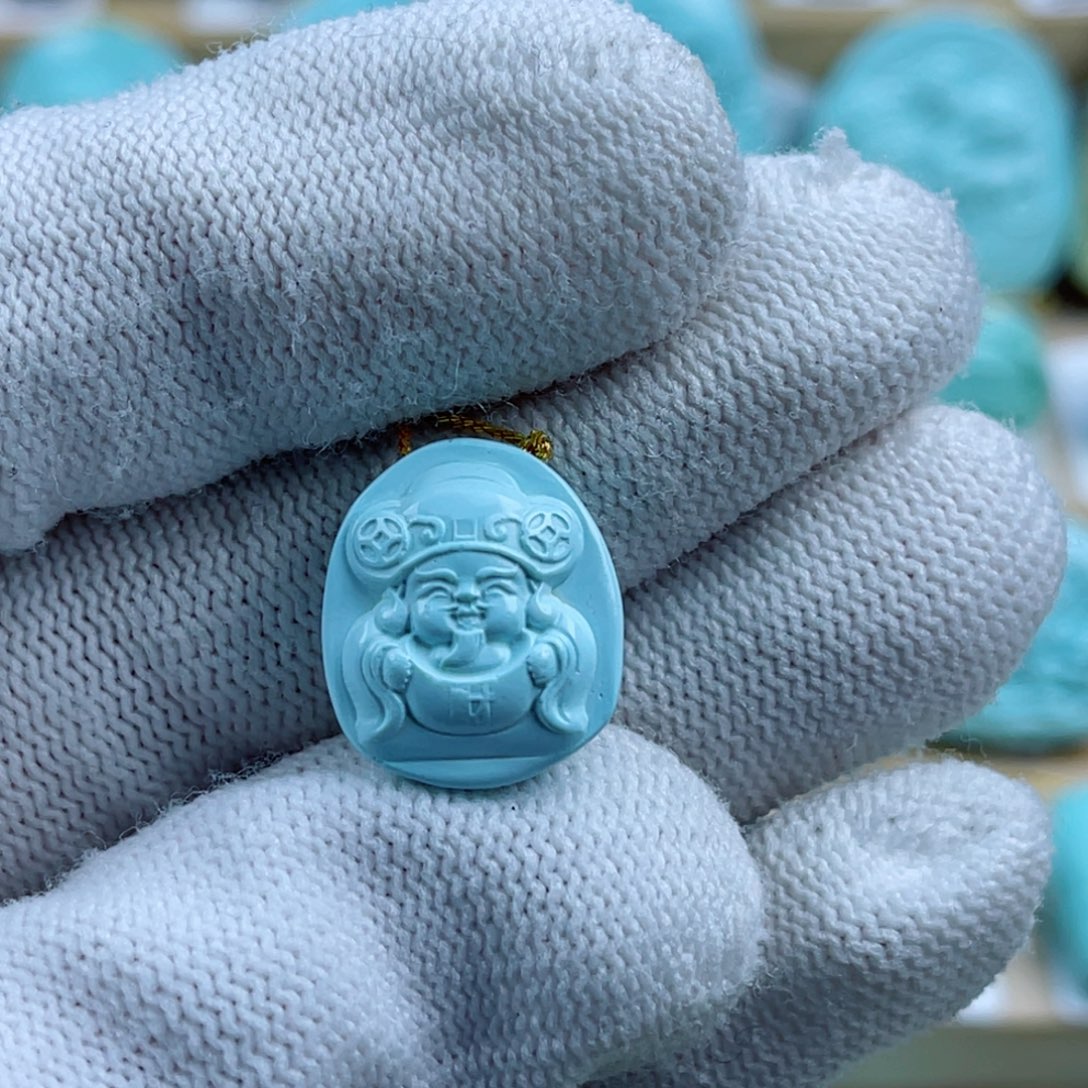 绿松石未镶嵌珠宝奇石