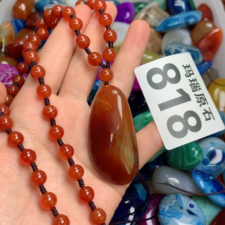 玛瑙/玉髓颈饰未镶嵌