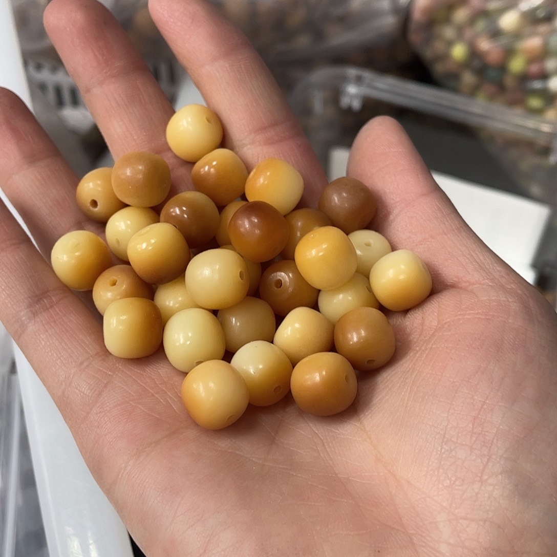 白玉菩提吊坠q12mm 120颗 炭烧