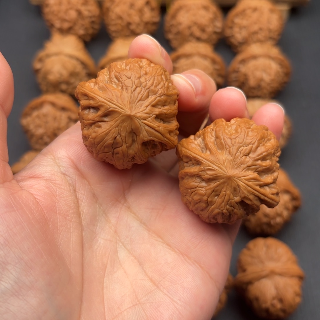 星***七文玩核桃把件铁锤40