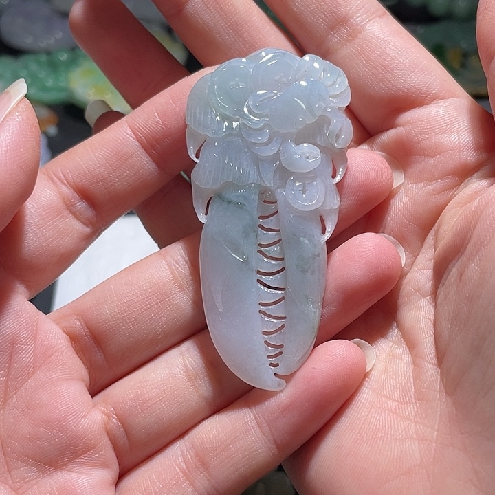 颈饰未镶嵌翡翠天