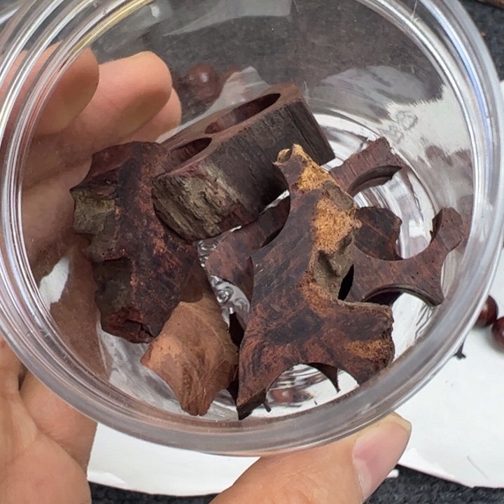 木海南红降50g…………………………