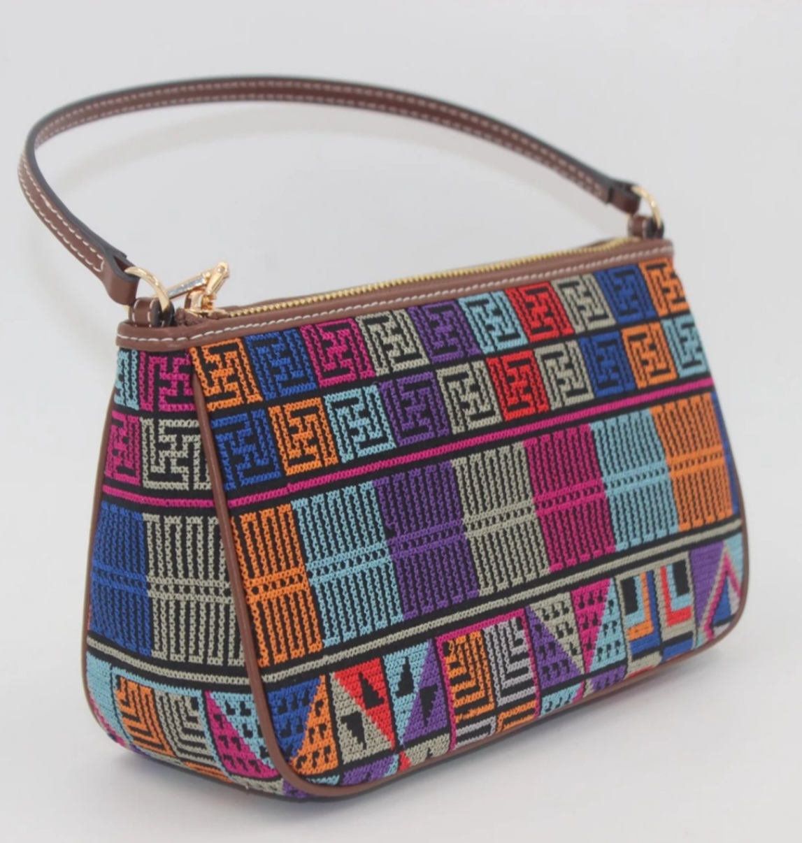 哈尼手工刺绣麻将小包百搭斜挎小方包休闲