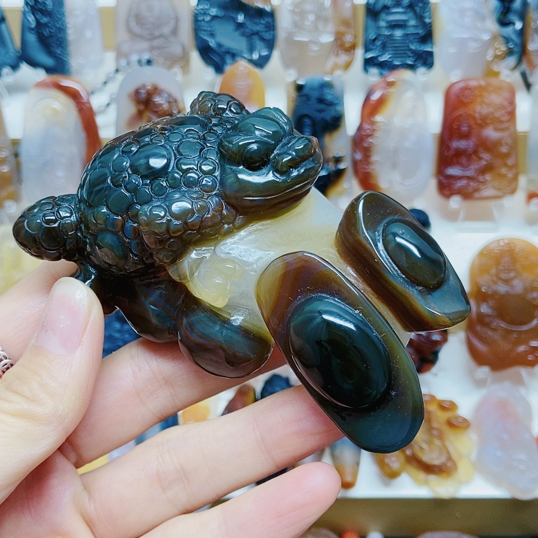 玛瑙/玉髓颈饰未镶嵌