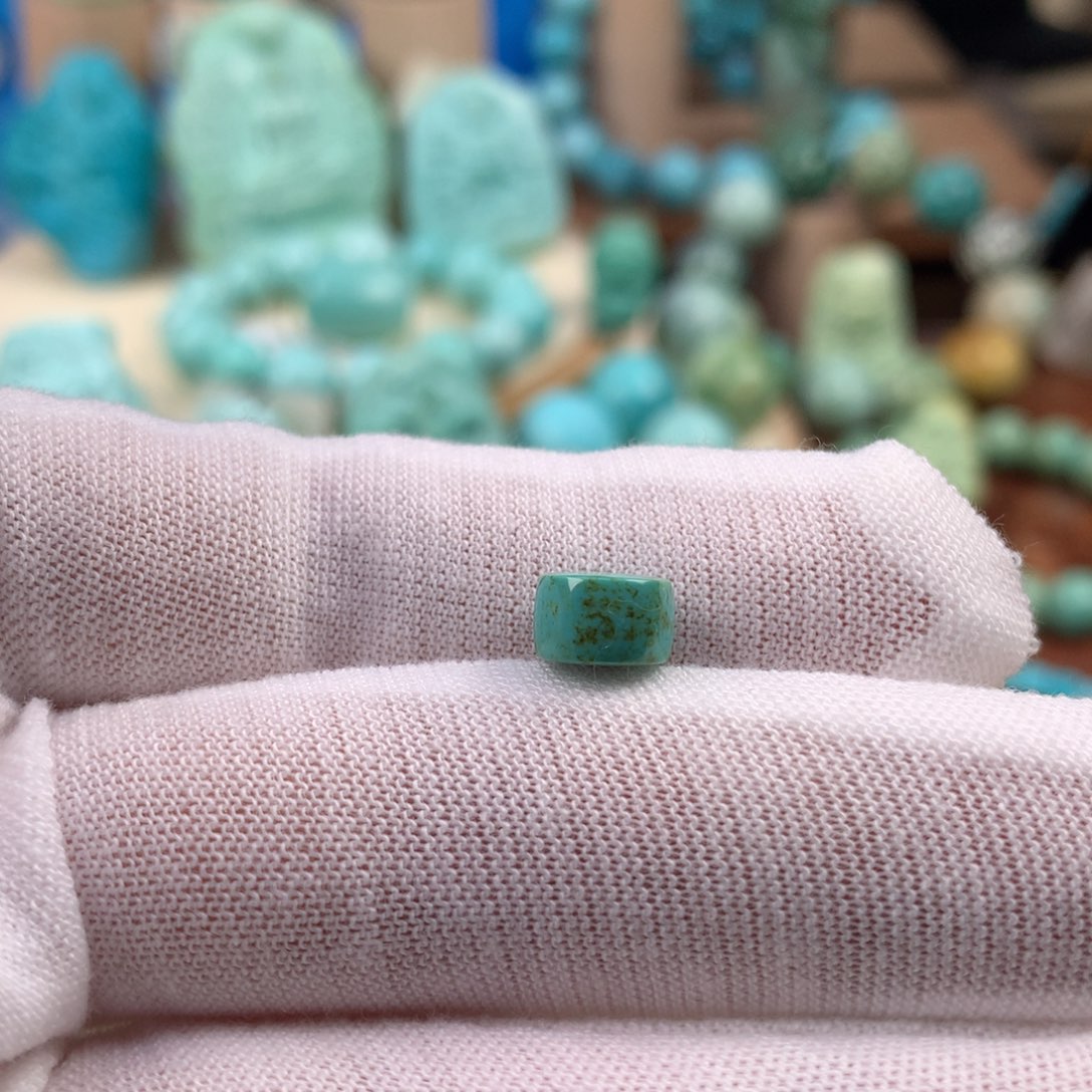 绿松石未镶嵌珠宝奇石7.7mm