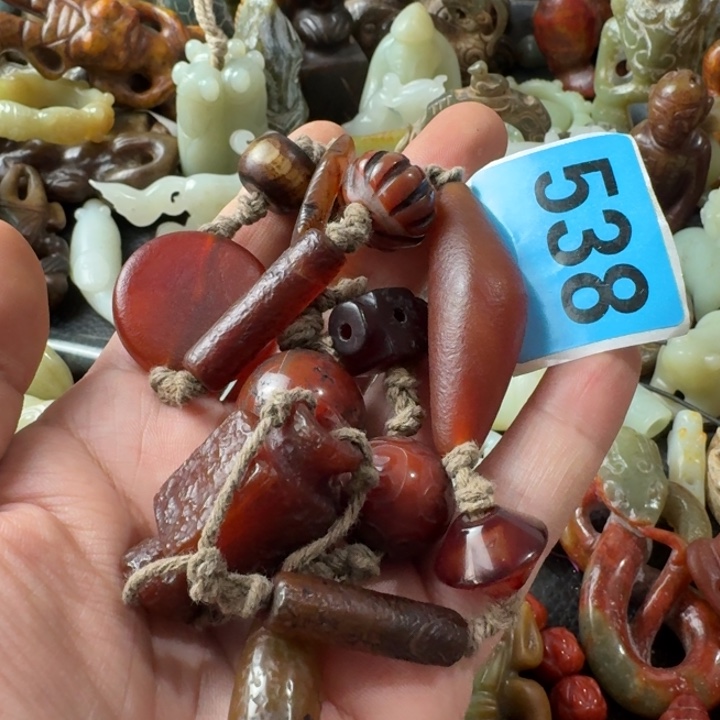 玛瑙/玉髓颈饰未镶嵌