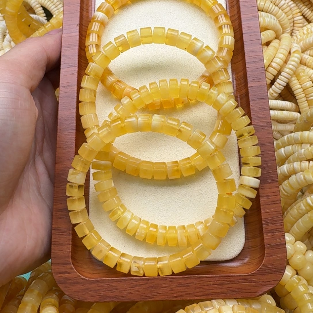 未镶嵌琥珀手链8.5mm多样性发货