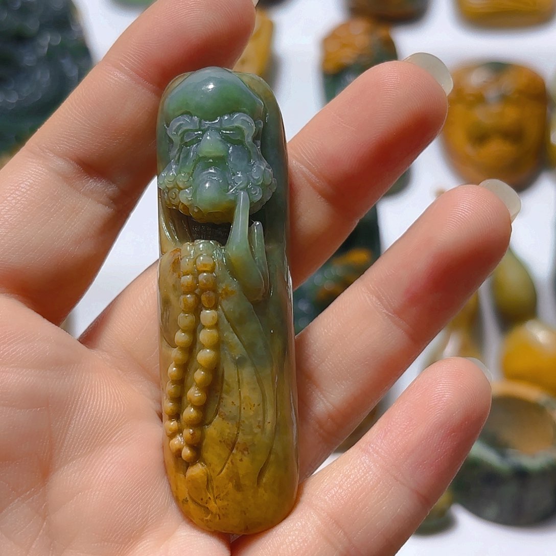 岫岩河磨玉（透闪石质玉）挂件未镶嵌用****0