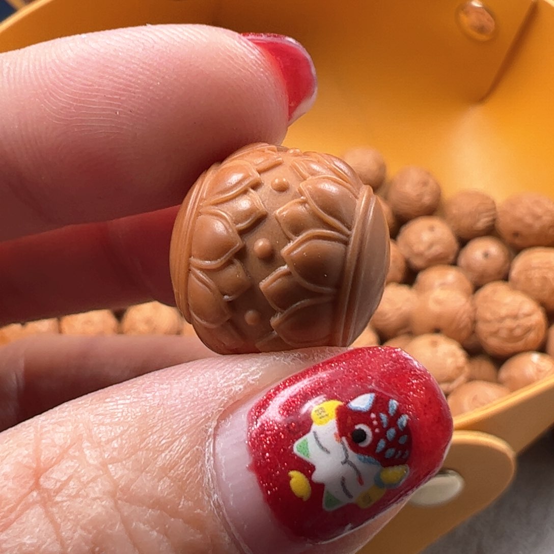 20号猴头雕刻莲花左右孔