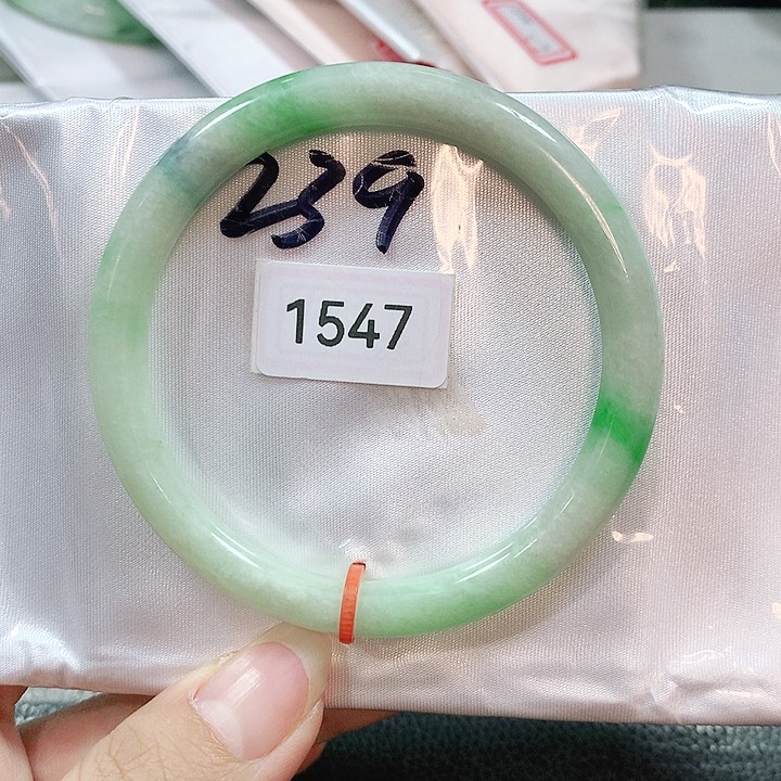翡翠手镯未镶嵌天然翡翠手镯58