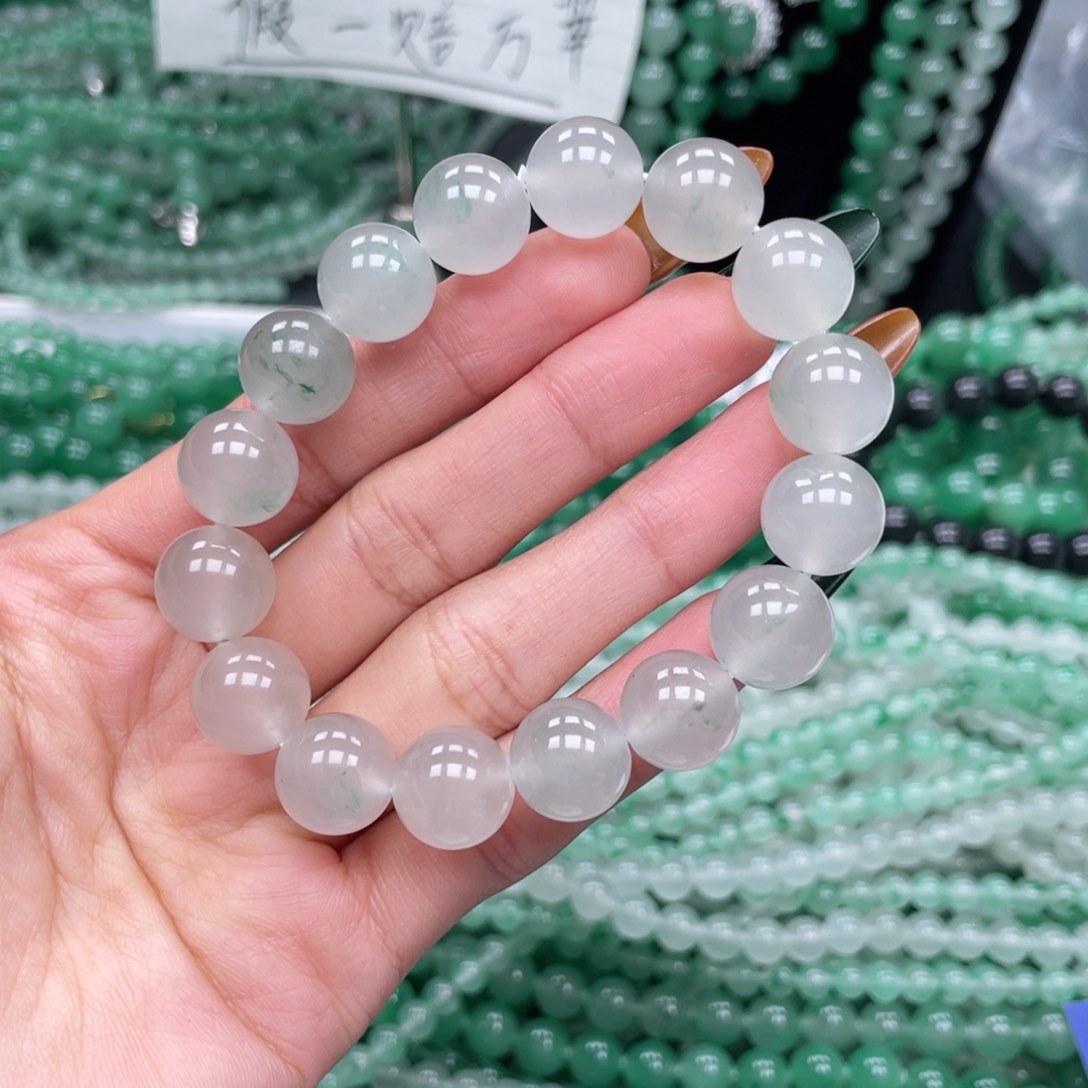 未镶嵌手链石英质玉（非洲翠）