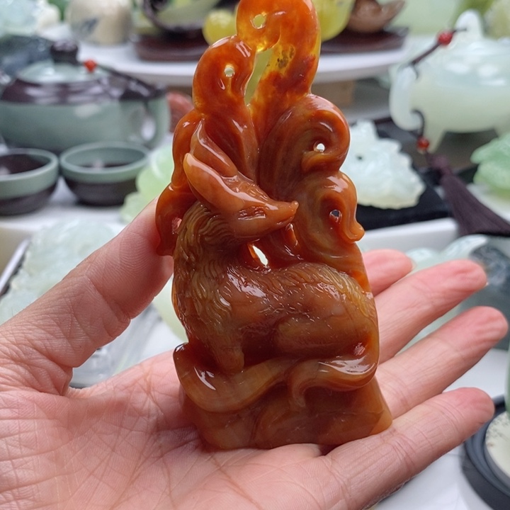 岫玉四大名玉手把件未镶嵌