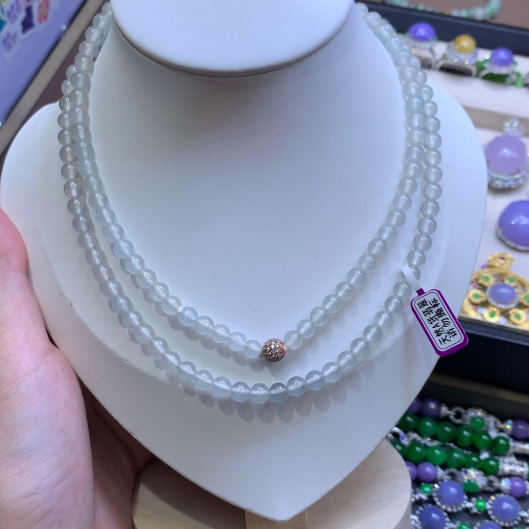 翡翠未镶嵌颈饰天然A货