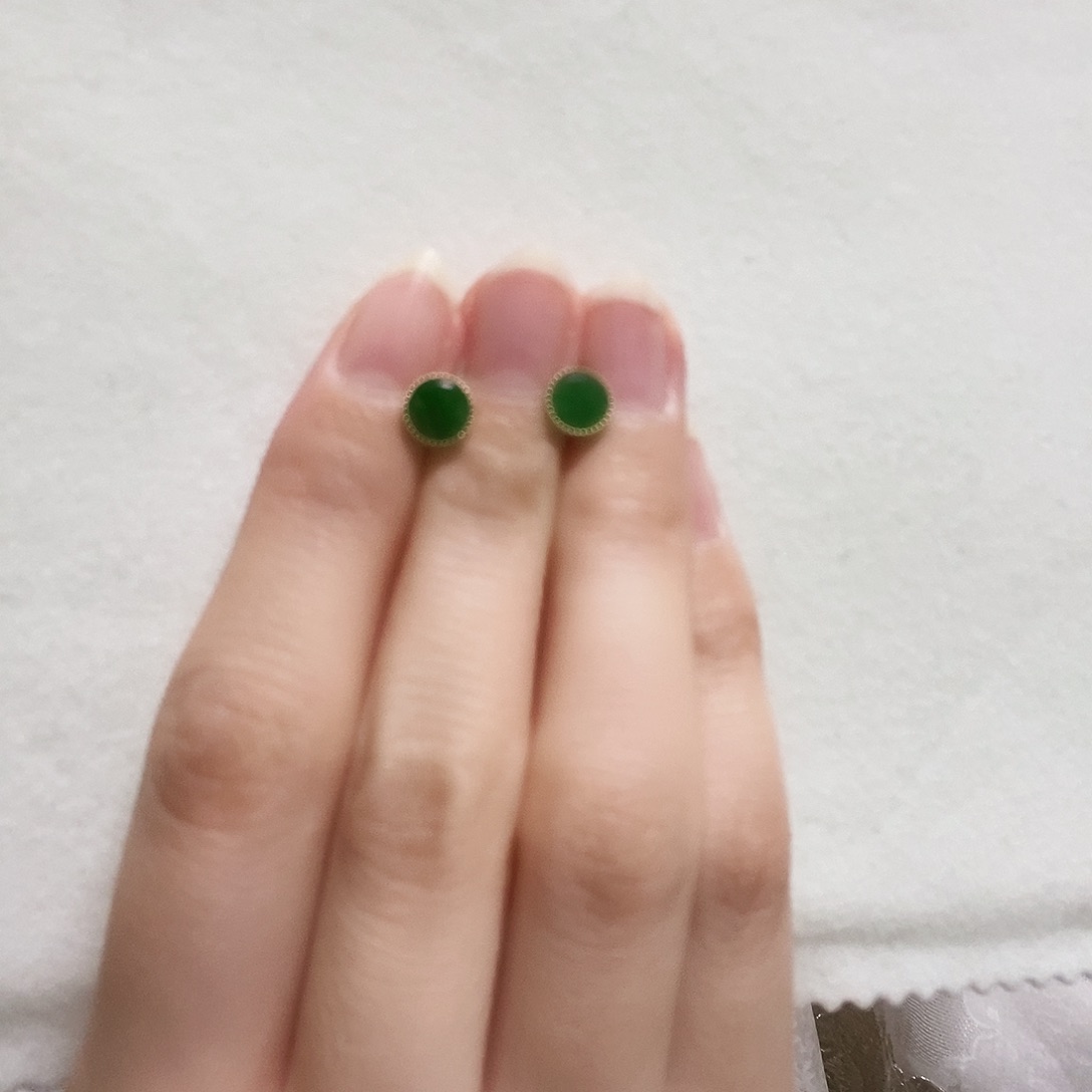 翡翠耳饰18K金镶嵌简单