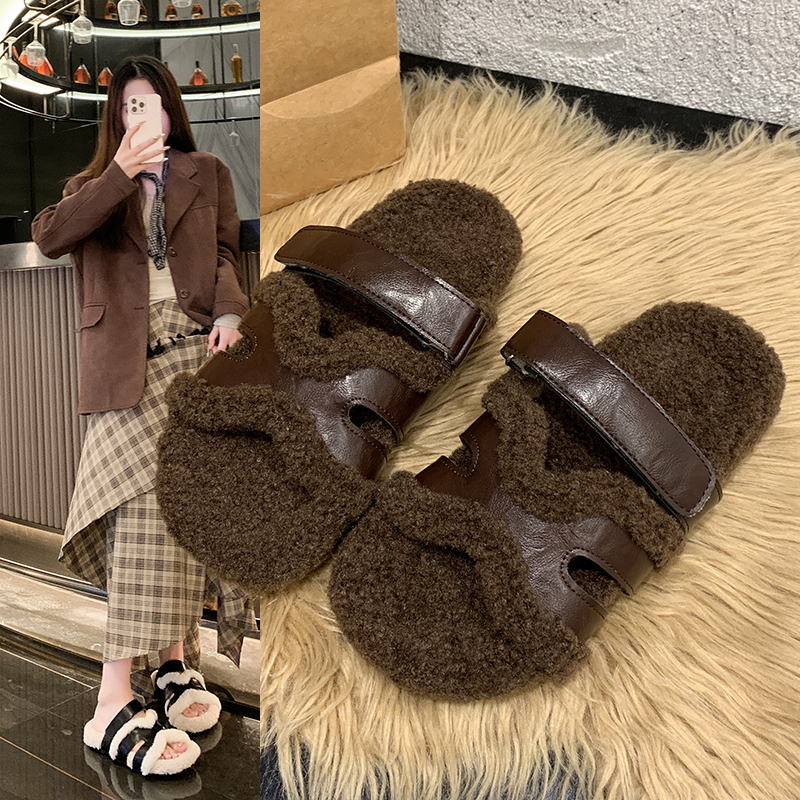毛毛拖鞋女魔术贴可调节平底防滑轻便耐磨秋冬款配堆堆袜极简风潮
