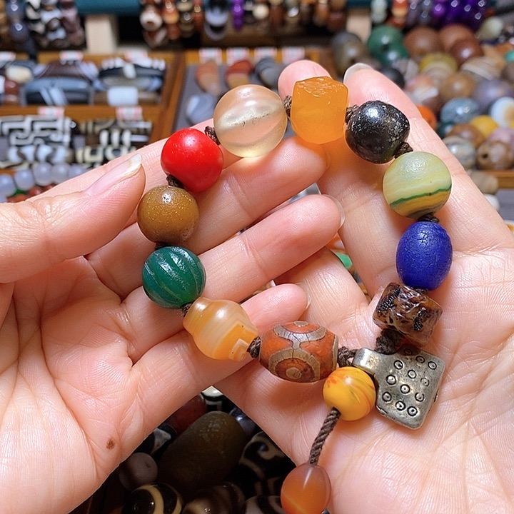 玛瑙/玉髓颈饰未镶嵌林*