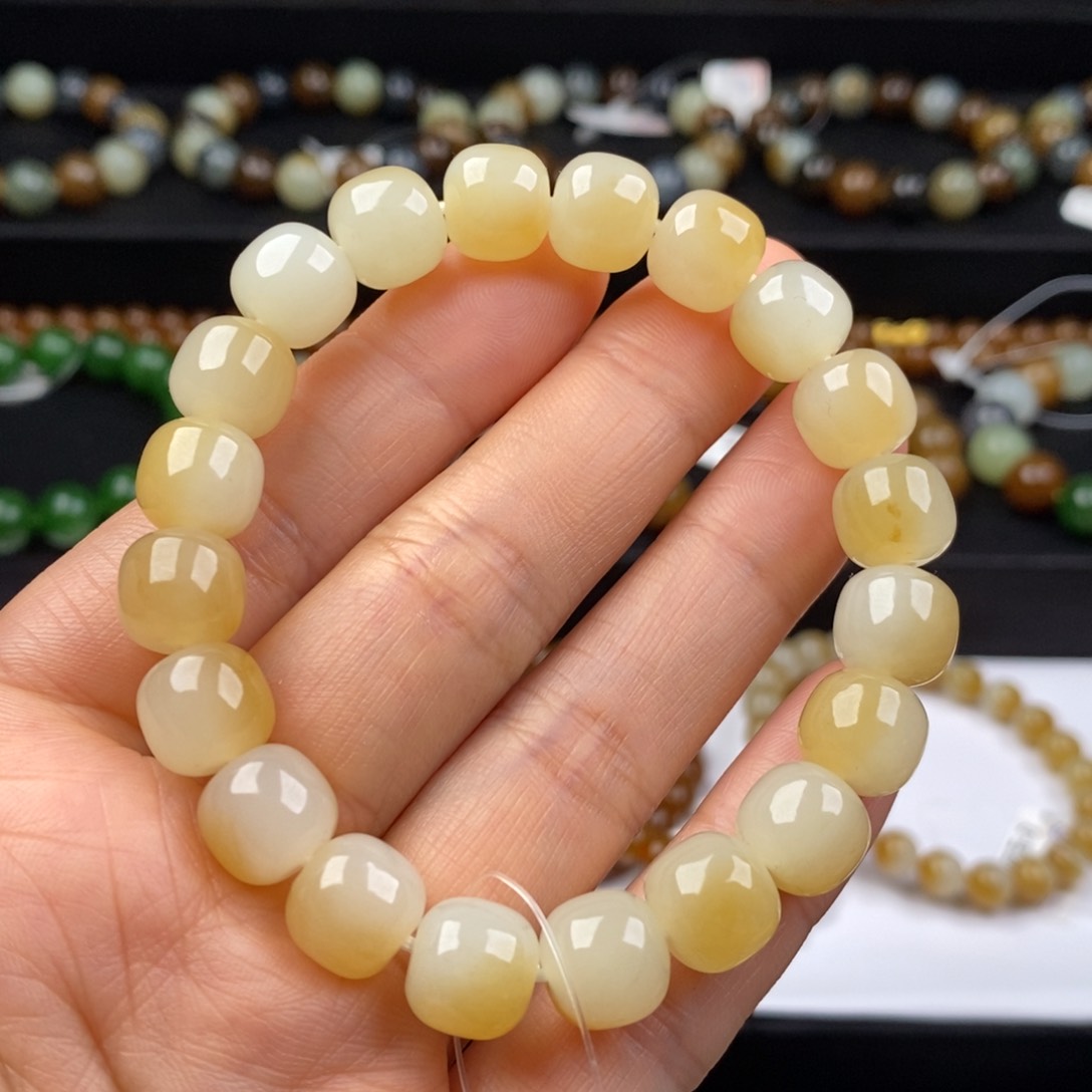 和田玉手串未镶嵌言