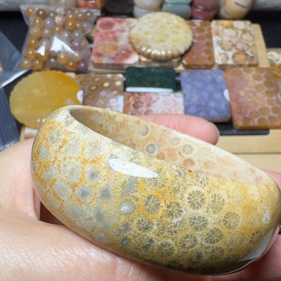 硅化玉55黄绿花未镶嵌