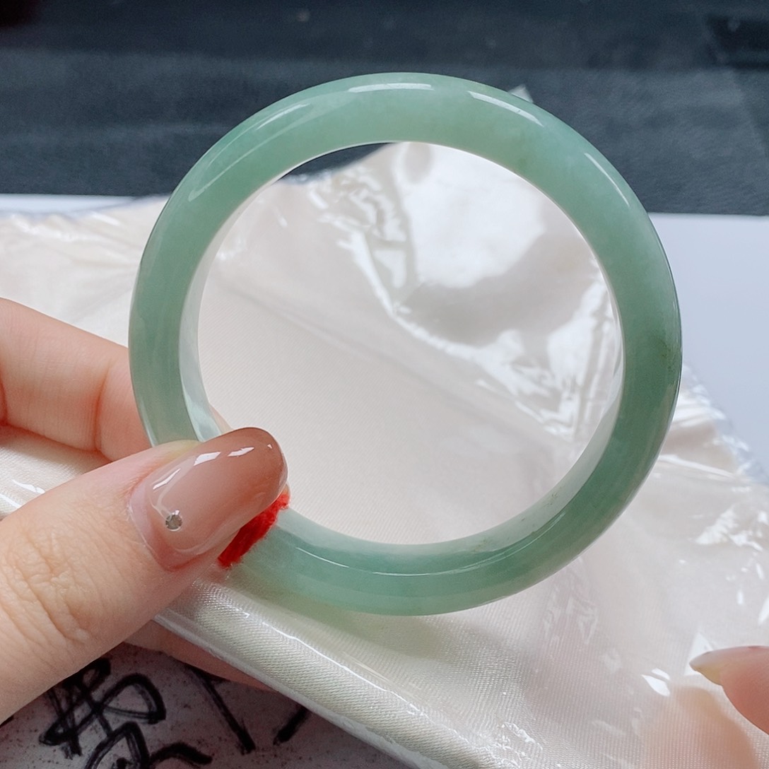 【闪购商品】未镶嵌手镯翡翠496号