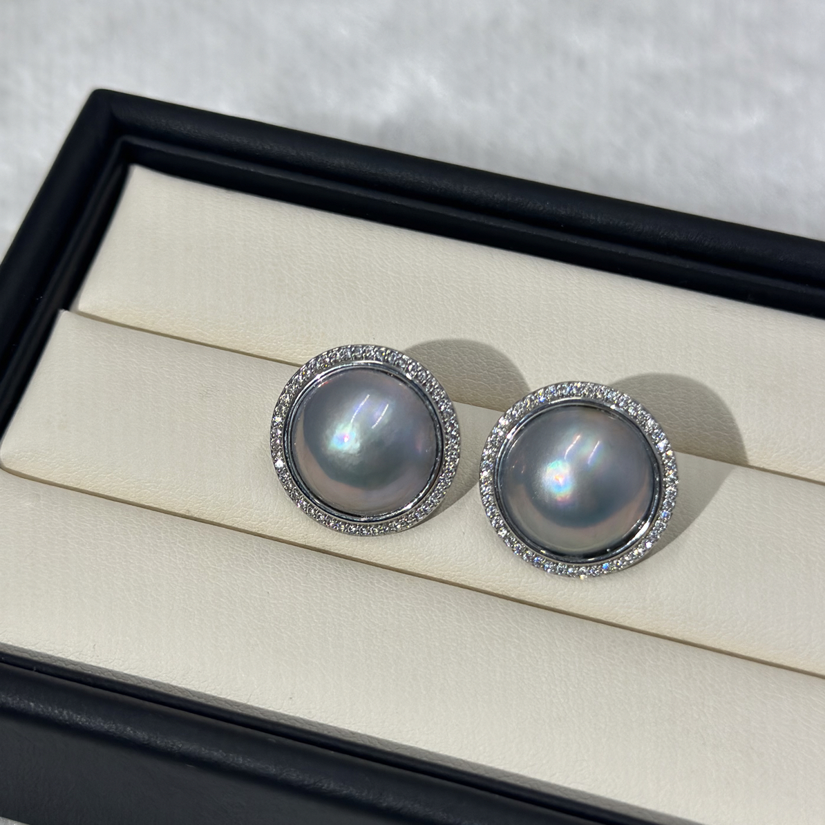满钻铂金灰太阳花耳钉7A品质15mm天然海水马贝耳钉 高级炫光