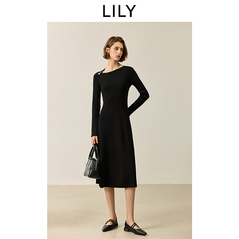 LILY2025冬新款含羊毛设计感收腰A字连衣裙女小黑裙125409T7922