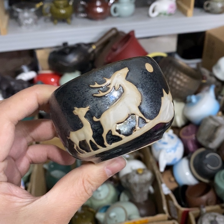 陶瓷艺术品及陶瓷壶