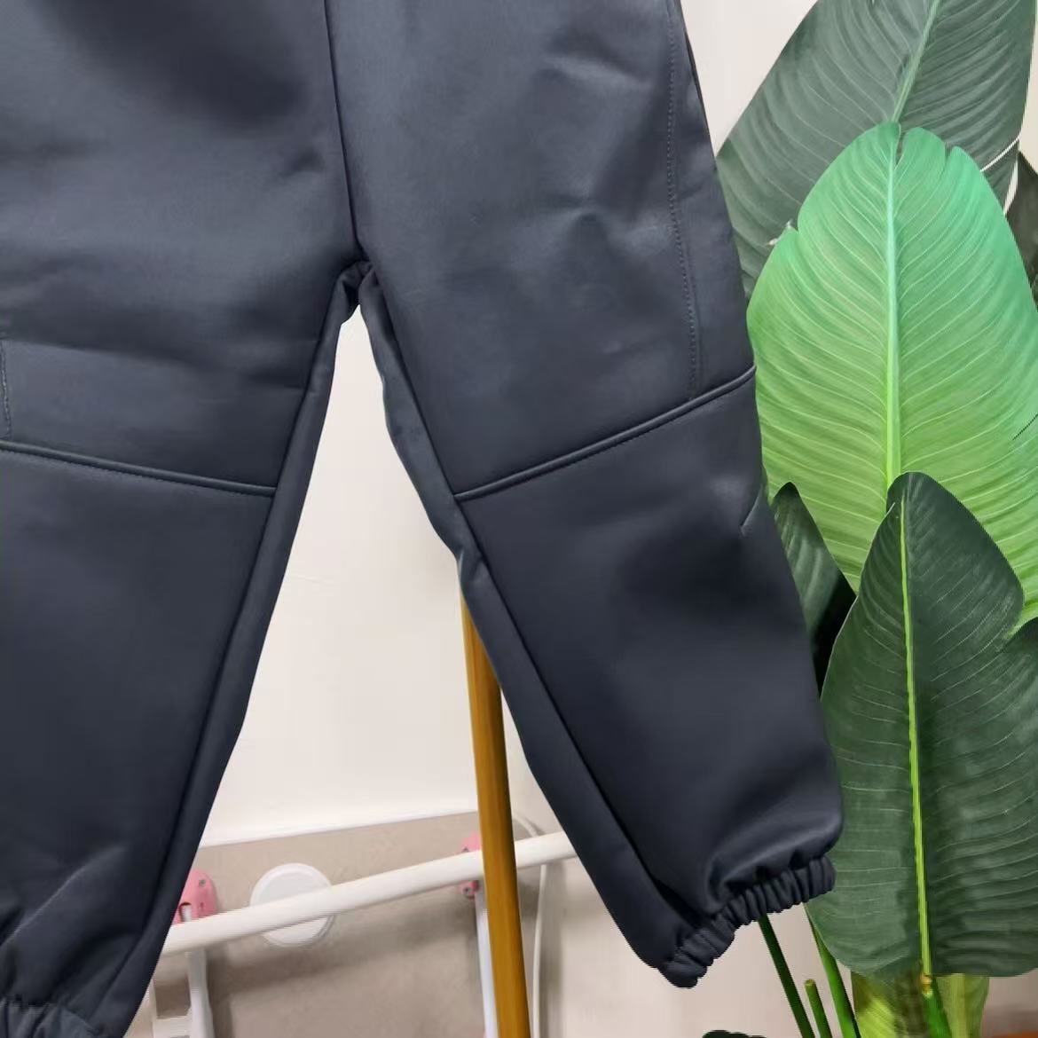 大庆仓 反光标ON三色防风裤库位P5-17