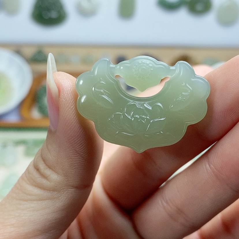 【闪购商品】颈饰未镶嵌和田玉