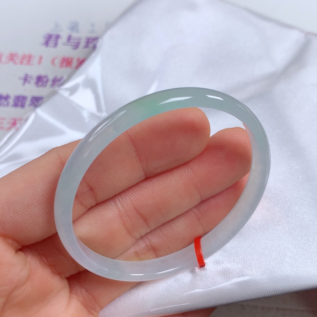 翡翠手镯未镶嵌 正圈①②⑧