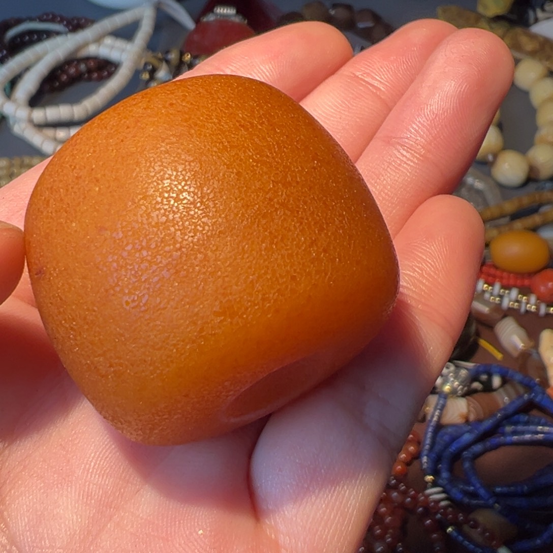 边***感琉璃吊坠（不含链）