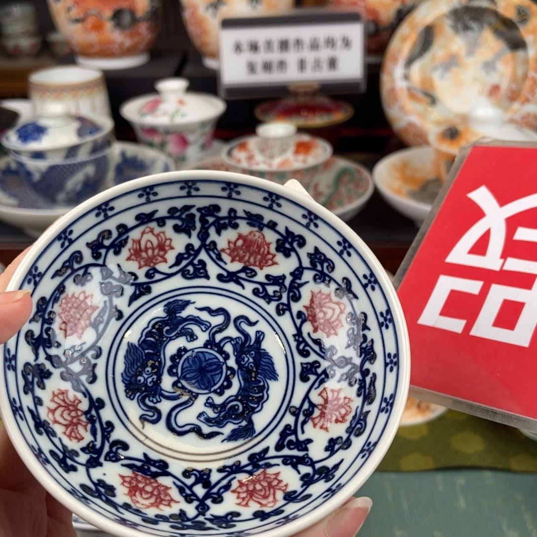 陶瓷的设计师是一个人