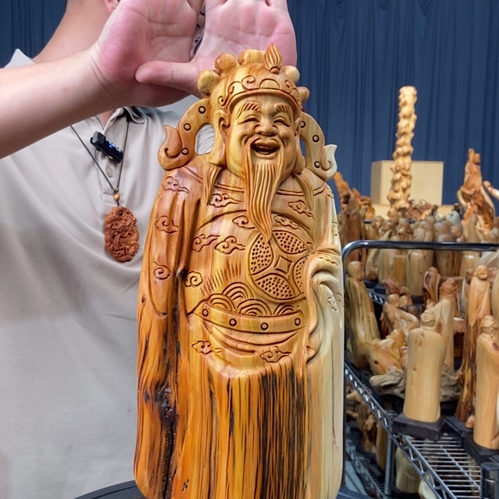 柏木（崖柏）随型摆件